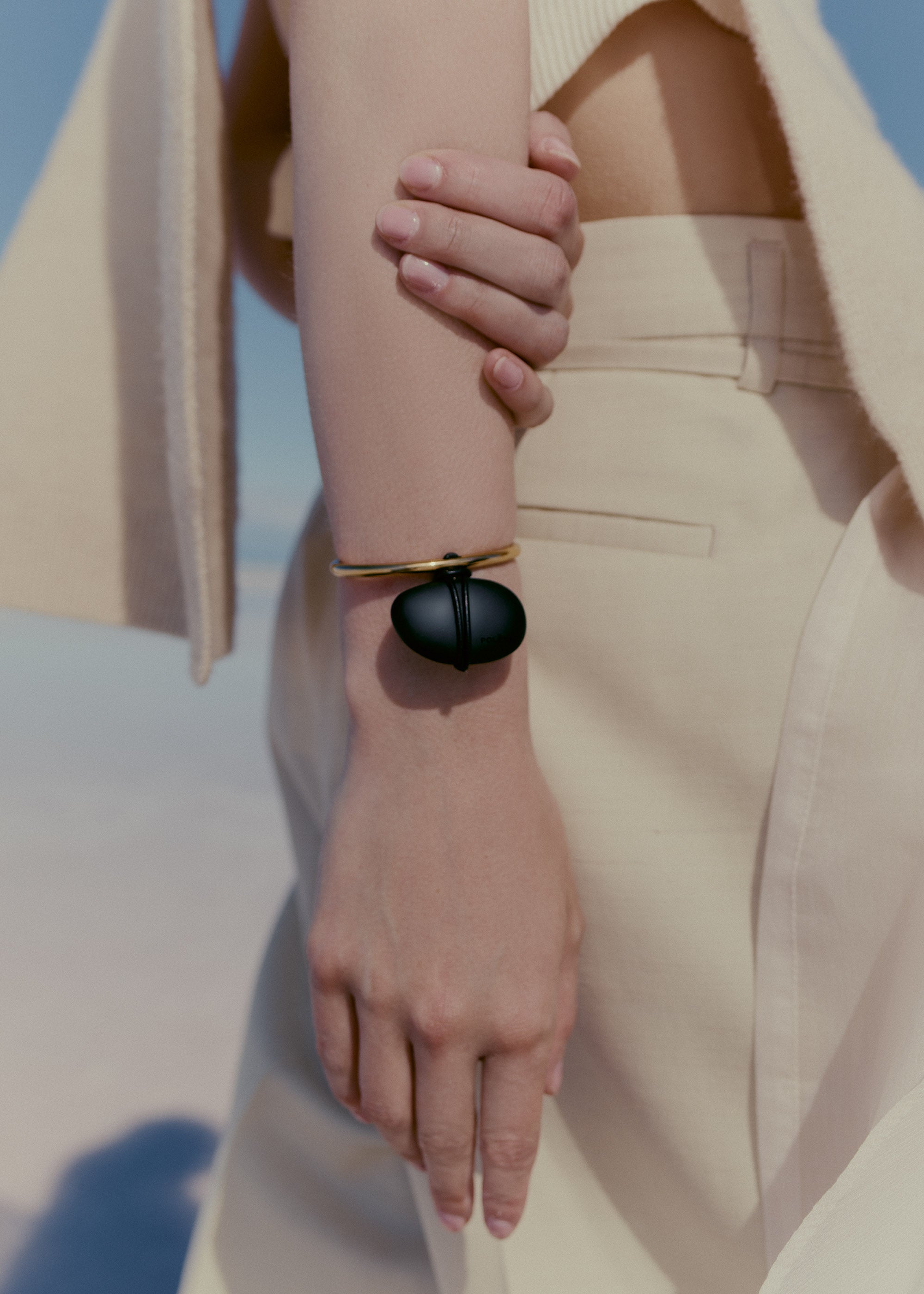新作Polene☆Tere ストーンブレスレット Polène | Cuff - Téré - Black Marble