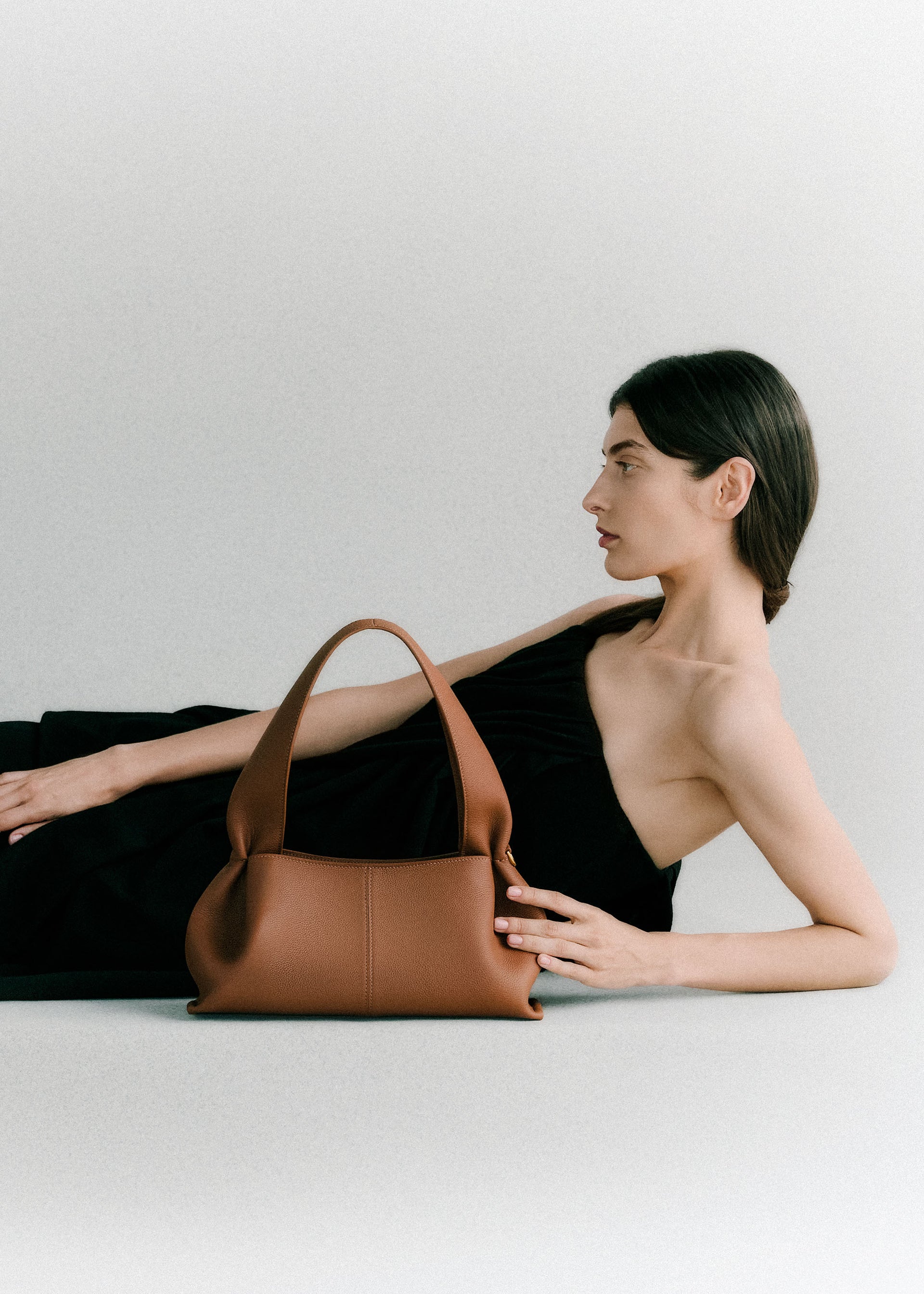 Numéro Neuf East West - Textured Camel