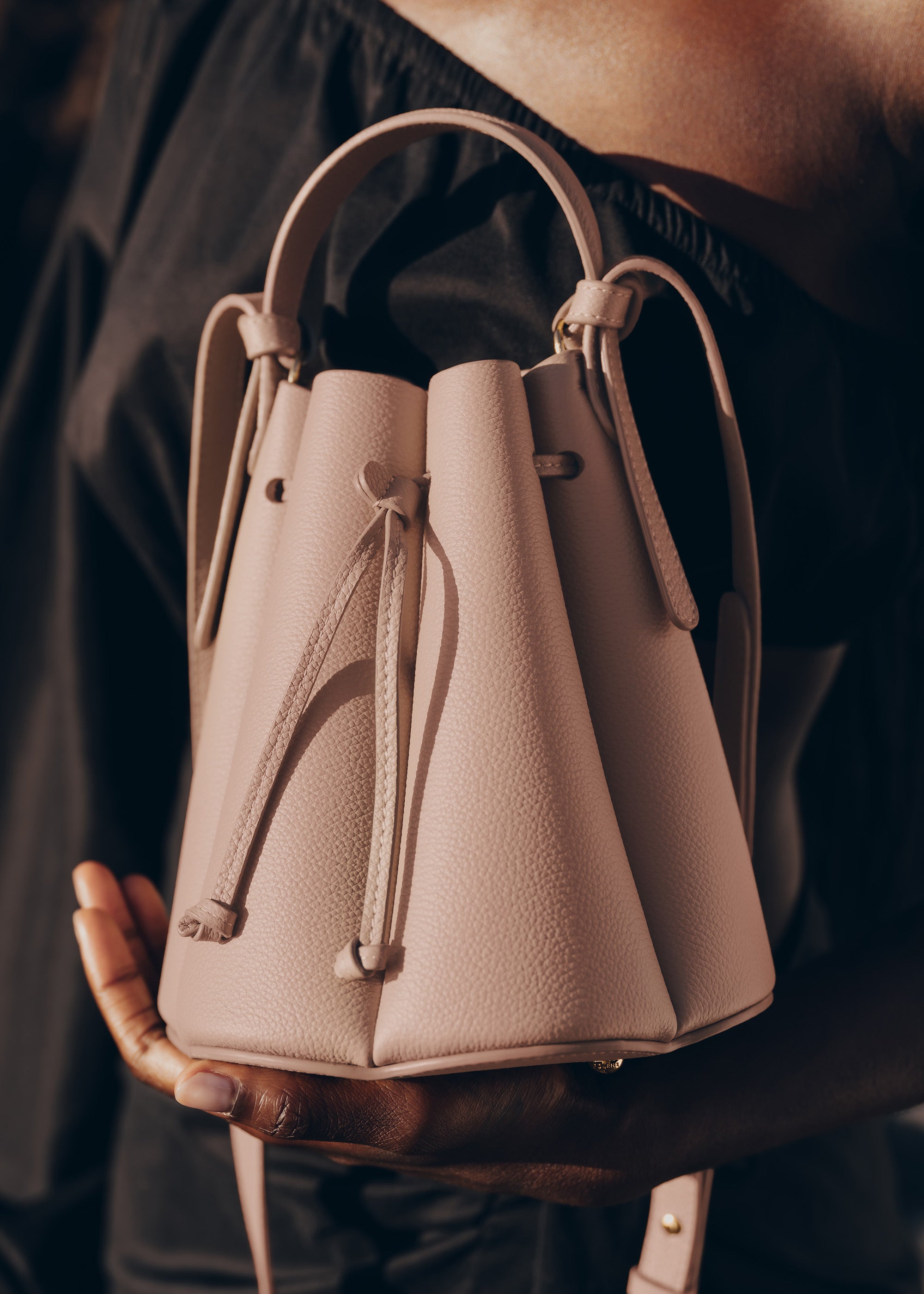 Polène | Bag - Numéro Huit Mini - Textured Nude – Polène EU