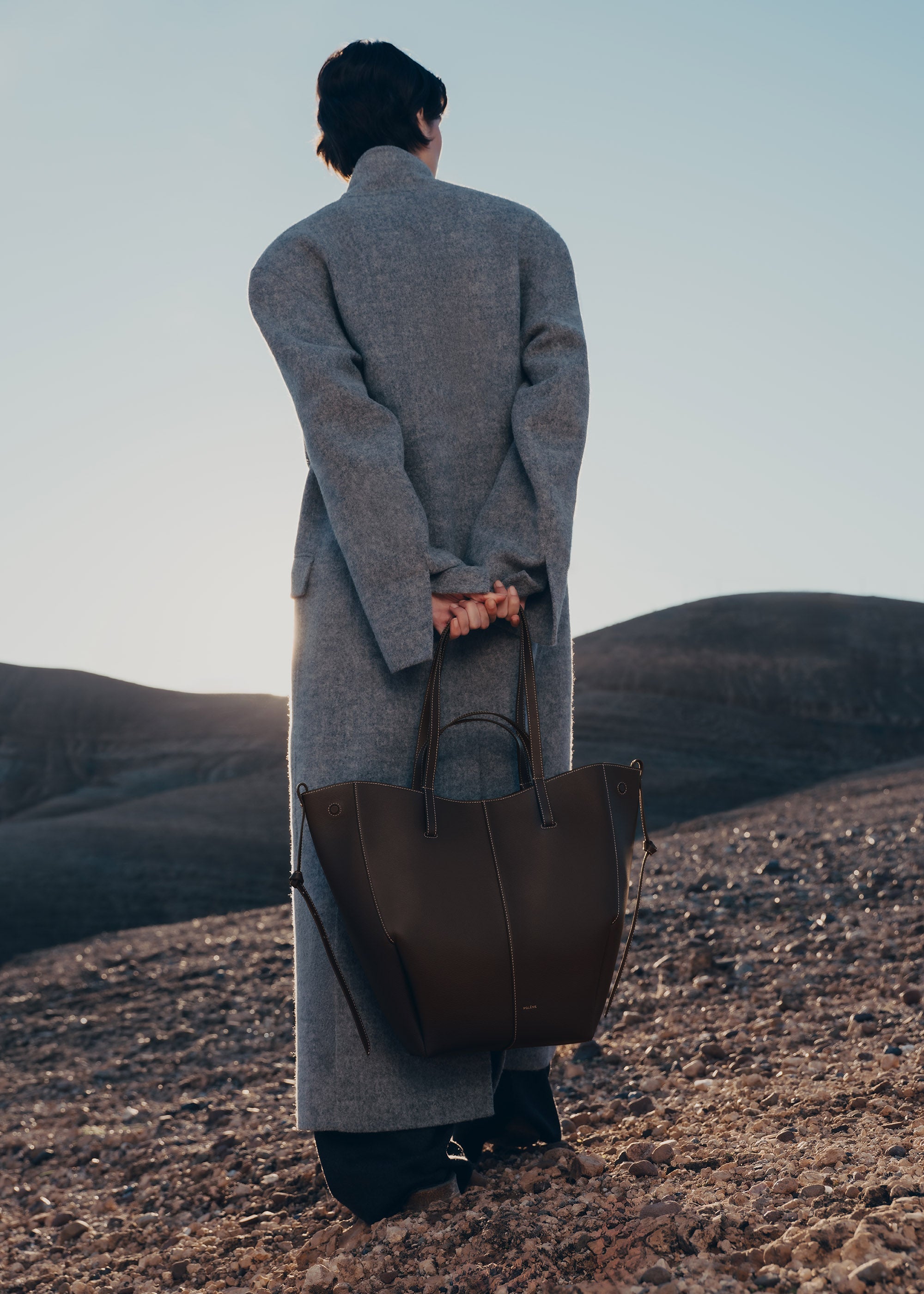 Polène | Bag - Cyme Tote - Textured Ebony – Polène EU