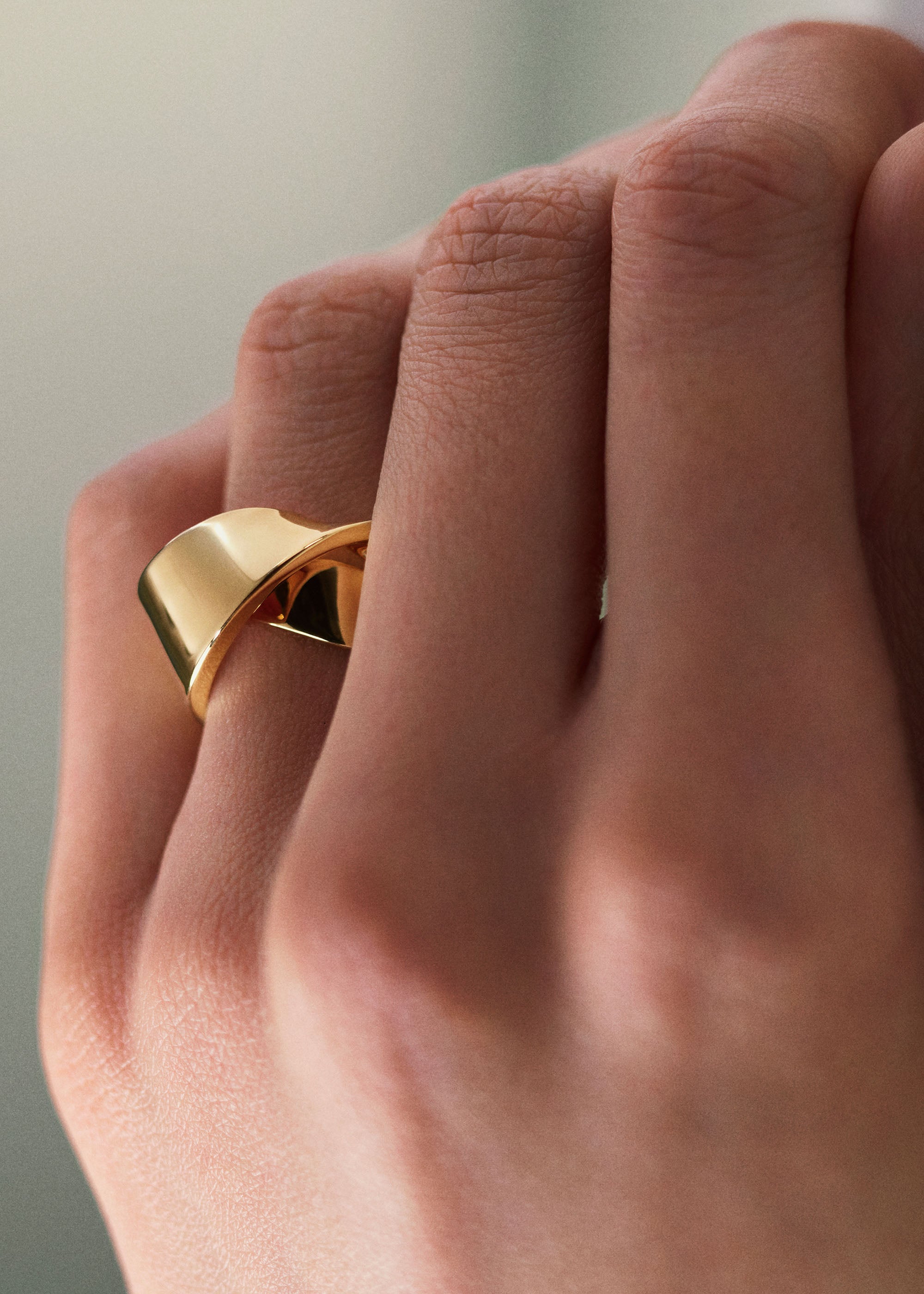 Polene Éole ヴォリュートリング Polène | Curled Ring - Éole - Gold in 24-carat gold gilding