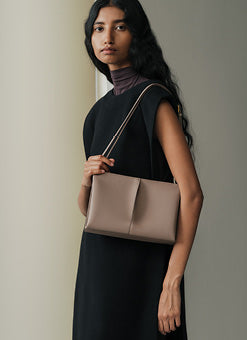 新品　Polne Numro Neuf Mini 2way バッグ　ブラック Polène | Bag - Numéro Neuf Mini - Merino Ebony – Polène EU
