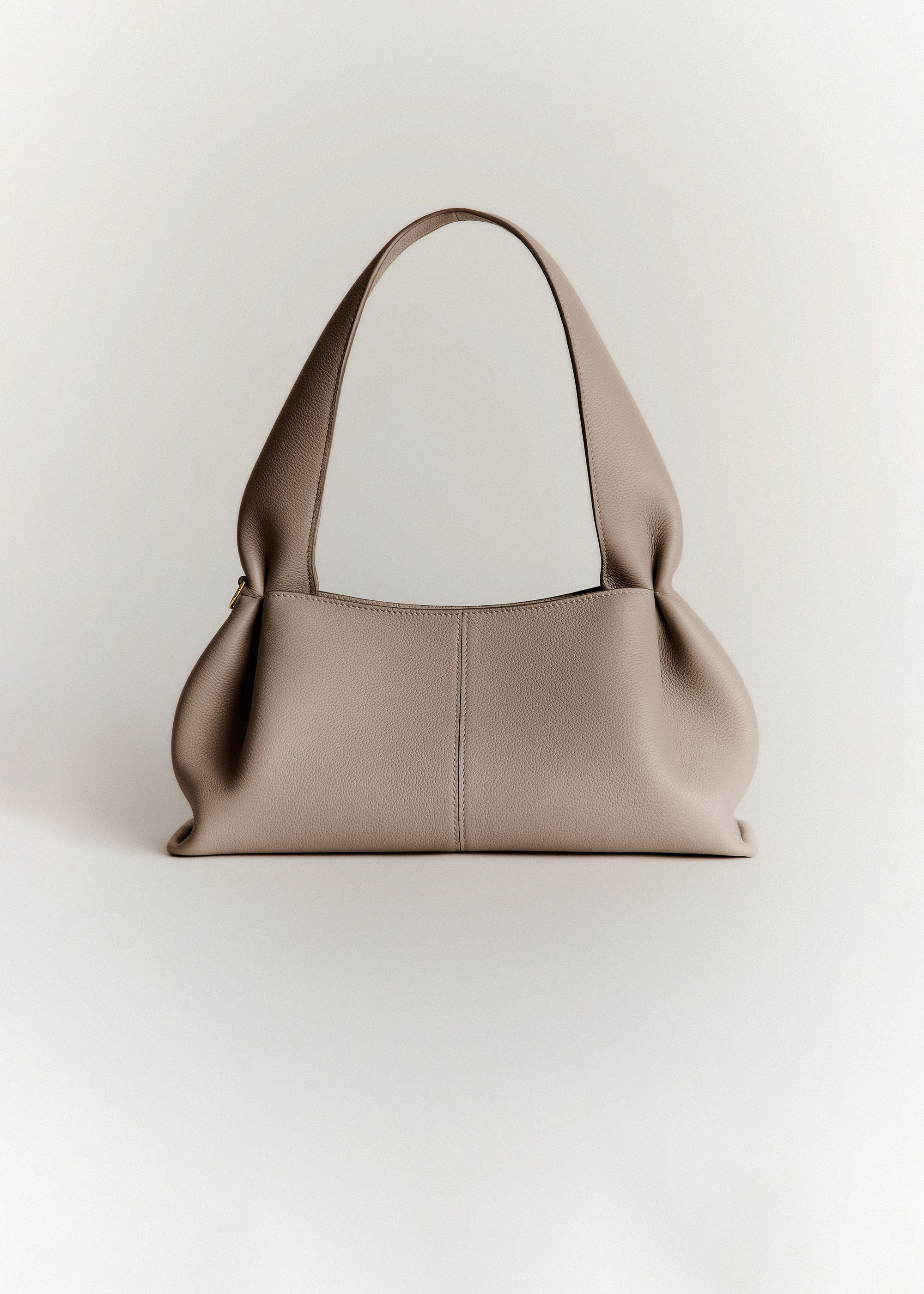 【最終価格】POLENE NUMERO NEFU トープ Polène | Bag - Numéro Neuf East-West - Textured Taupe – Polène EU