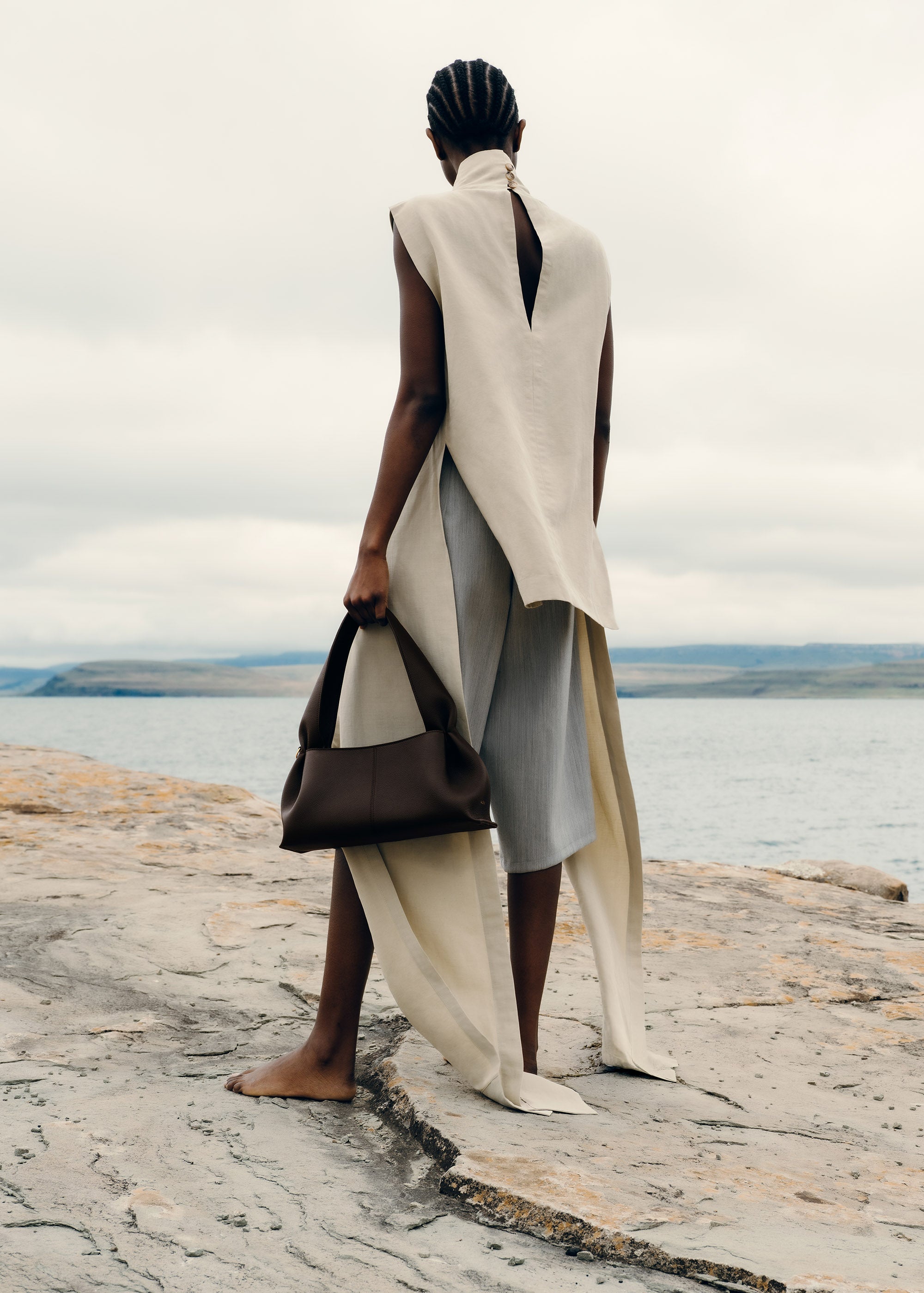 Polène | Bag - Numéro Neuf East-West - Textured Ebony – Polène EU