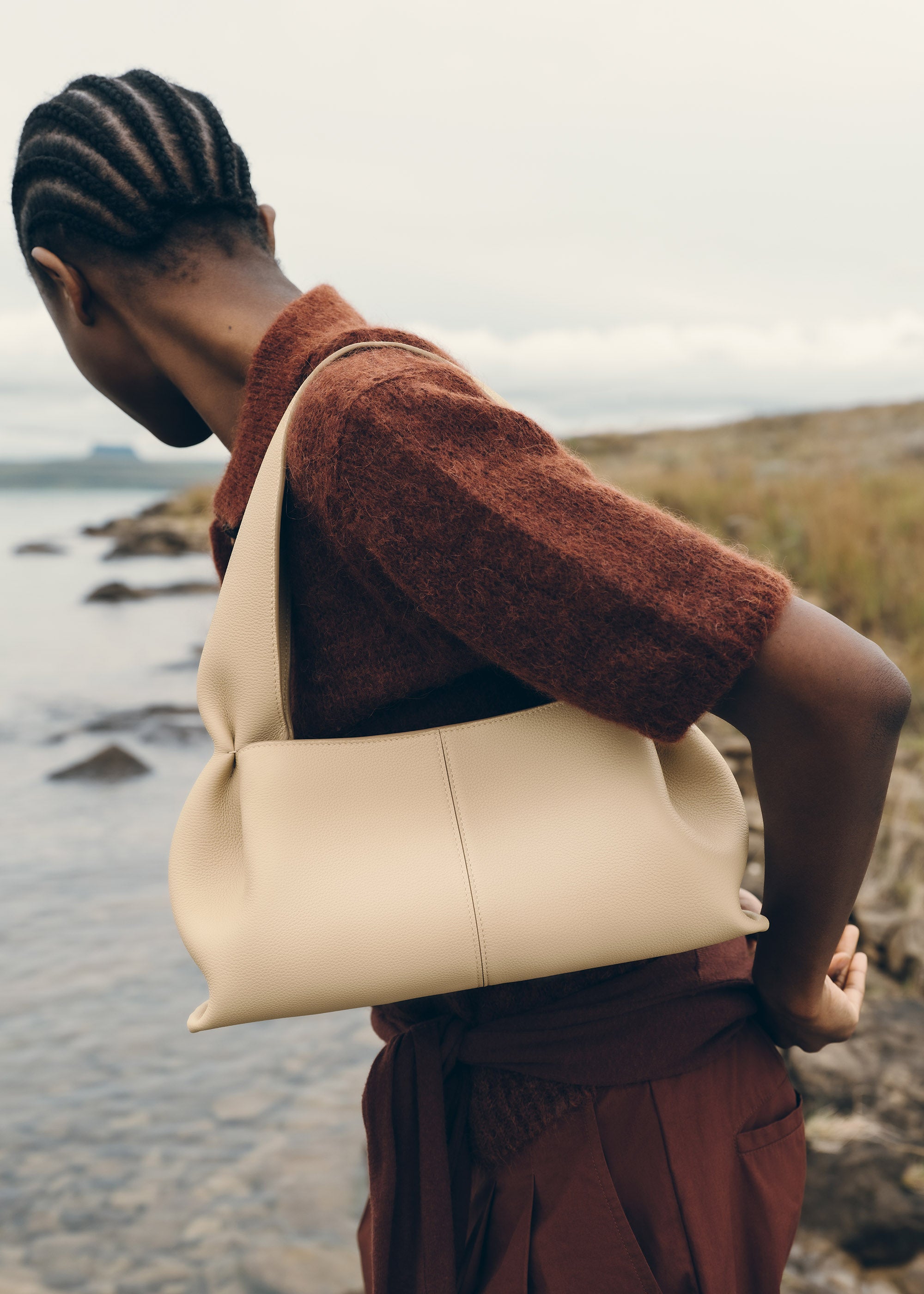 Polène | Bag - Numéro Neuf East-West - Textured Sand – Polène EU