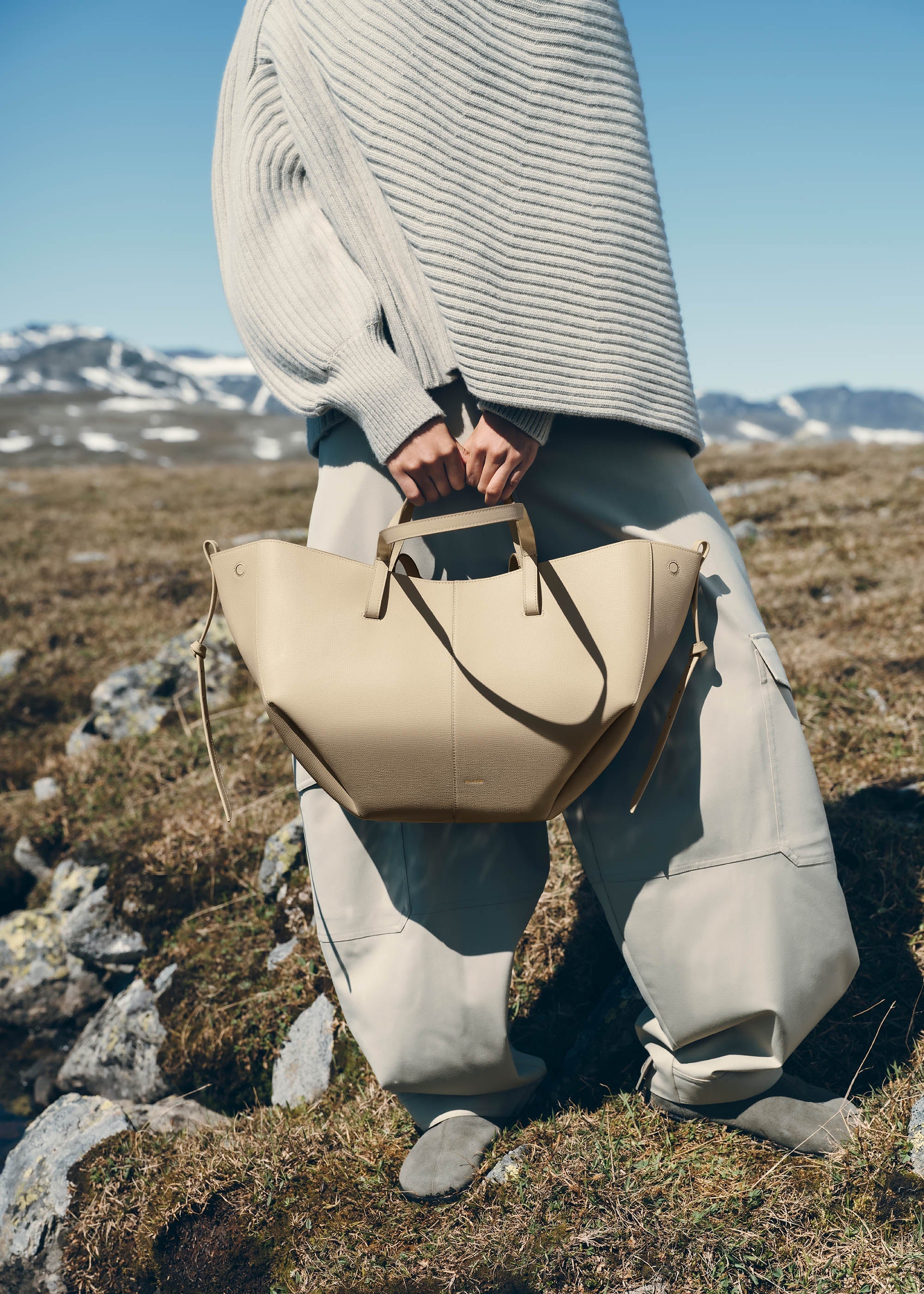 ケイミー　クラシカルフラワー Polène | Bag - Cyme - Textured Glade – Polène EU