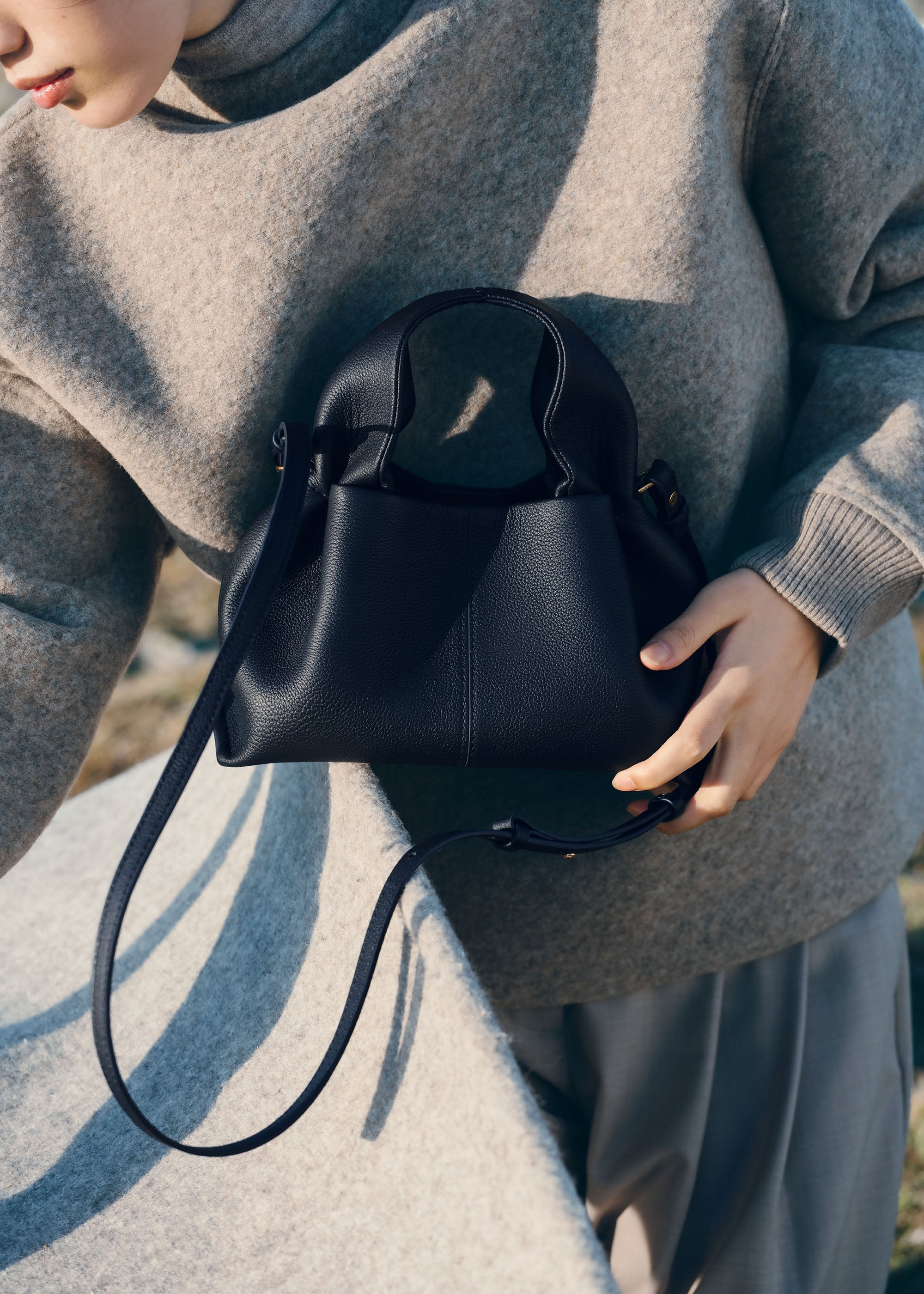 Polène | Bag - Numéro Neuf Mini - Textured Deep Blue – Polène EU