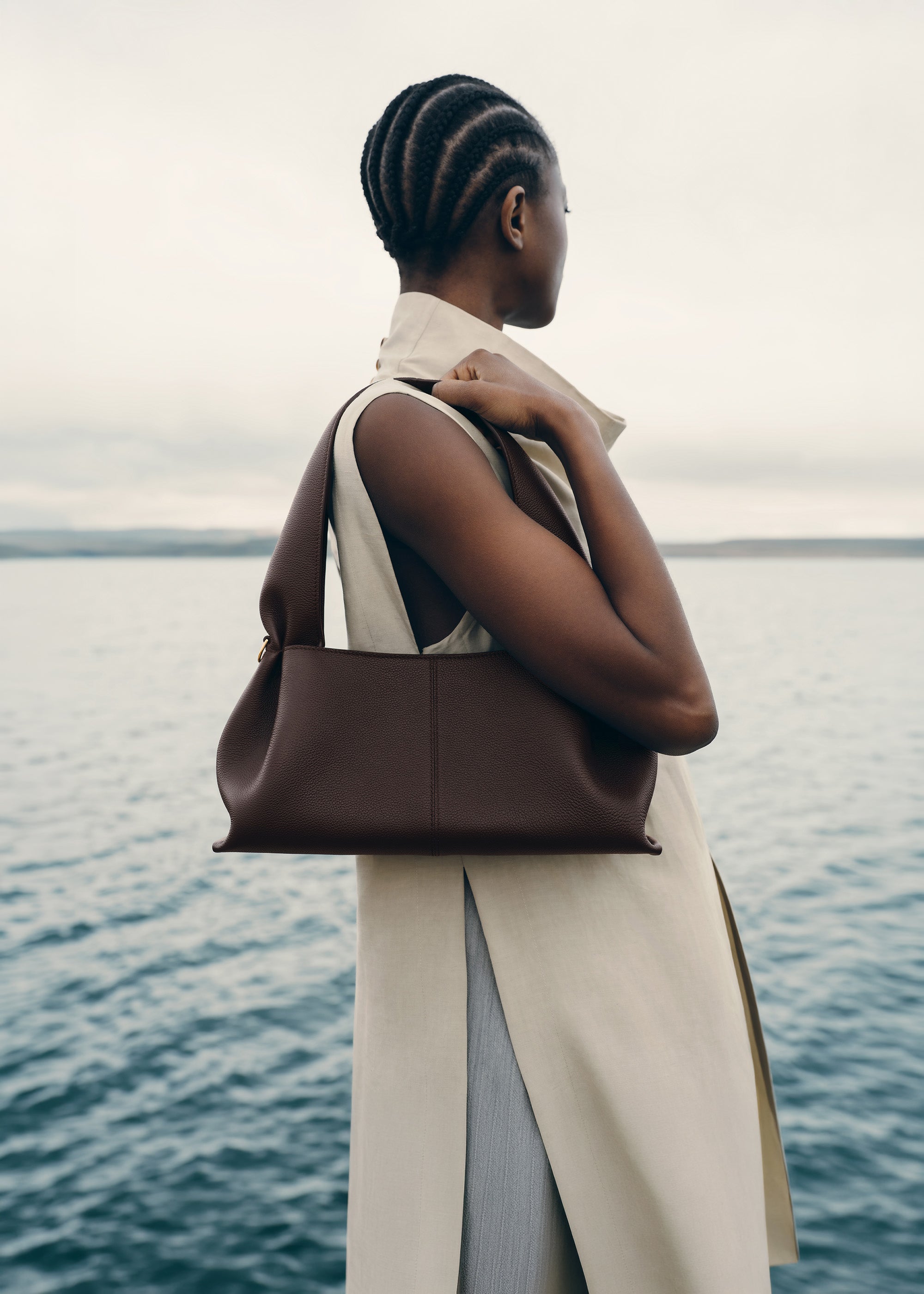 Polène | Bag - Numéro Neuf East-West - Textured Ebony – Polène EU