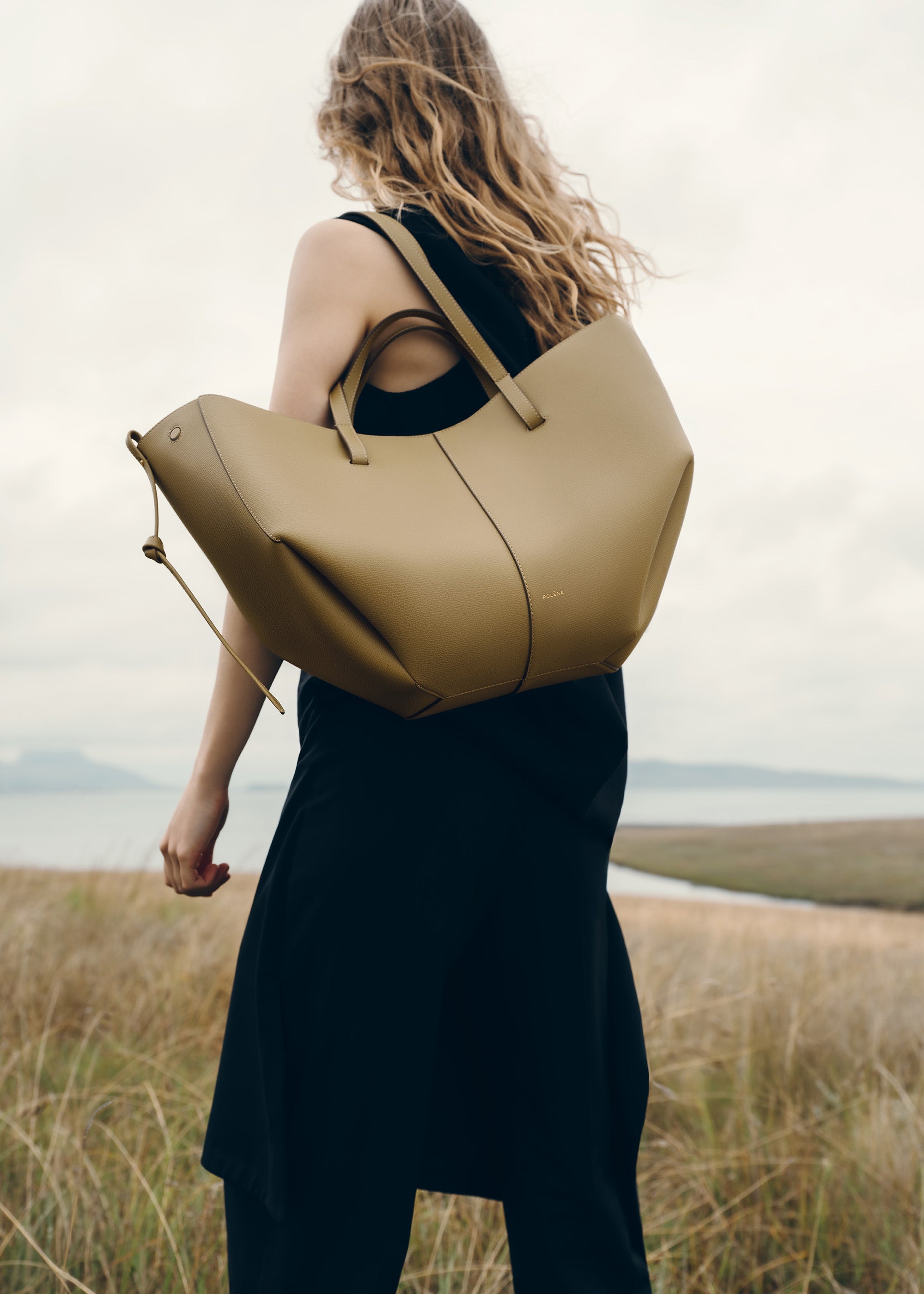 Polène | Bag - Cyme - Textured Smoky Olive – Polène EU